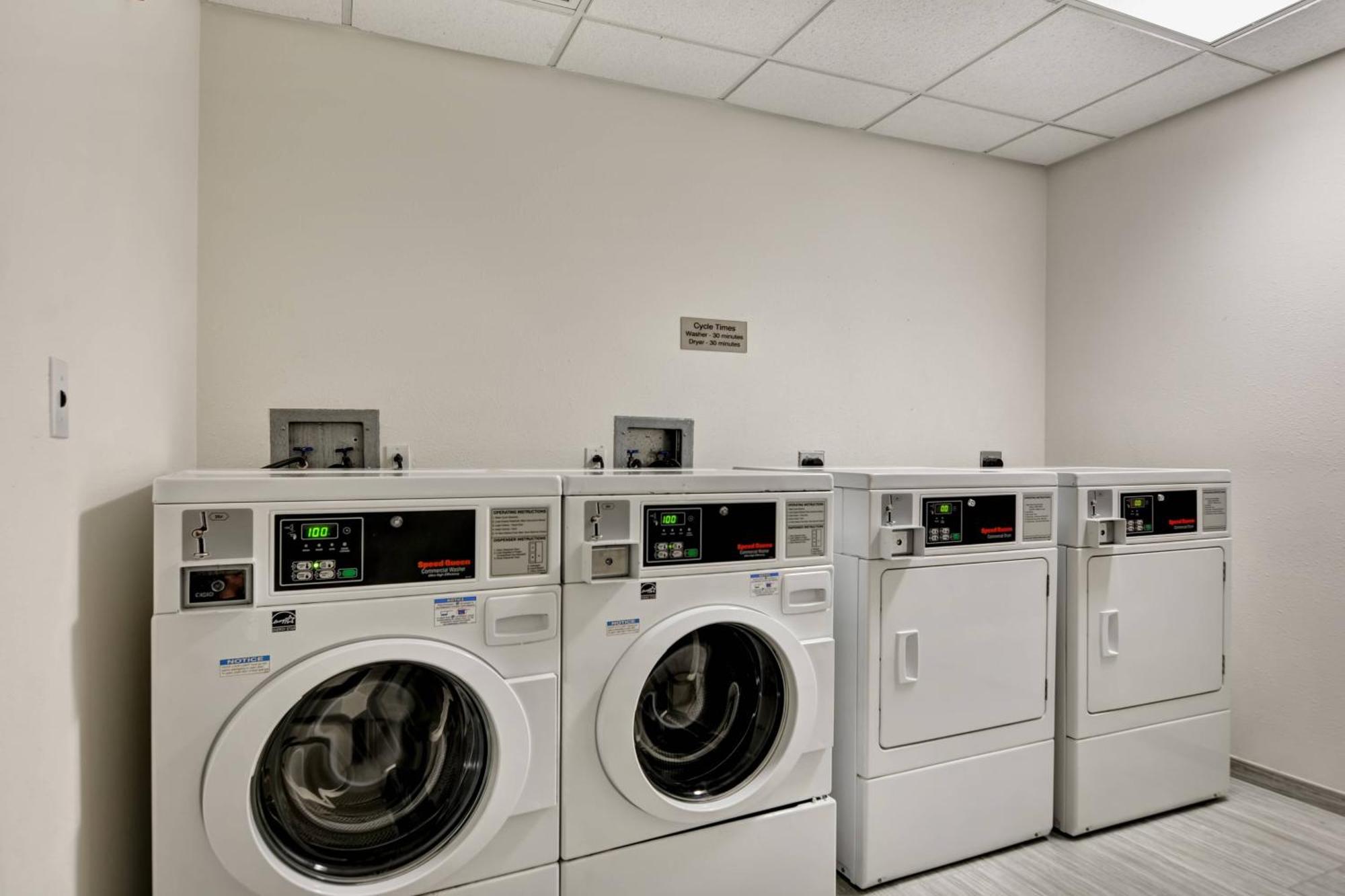 Springhill Suites By Marriott Cincinnati Midtown Zewnętrze zdjęcie