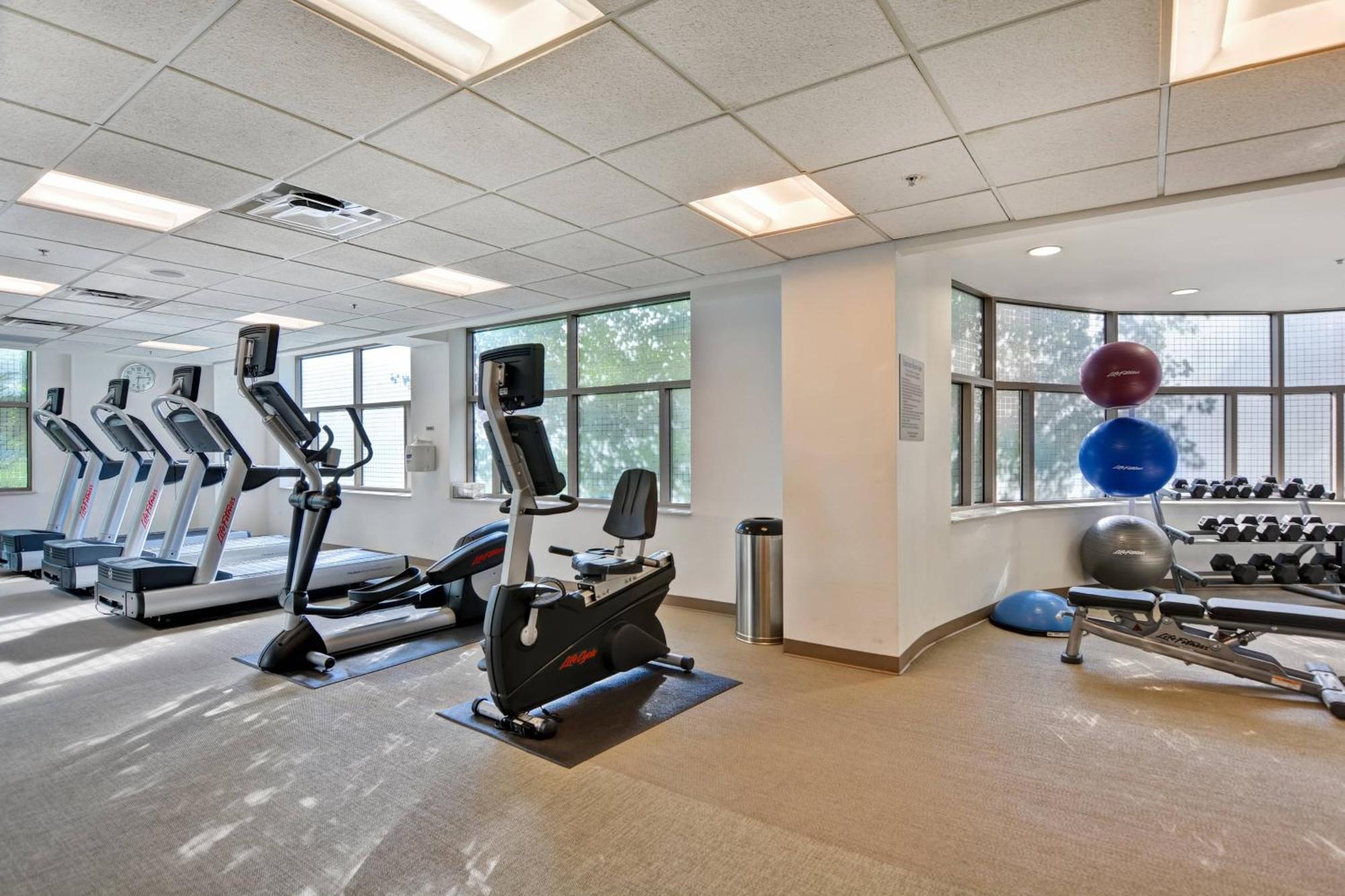 Springhill Suites By Marriott Cincinnati Midtown Zewnętrze zdjęcie