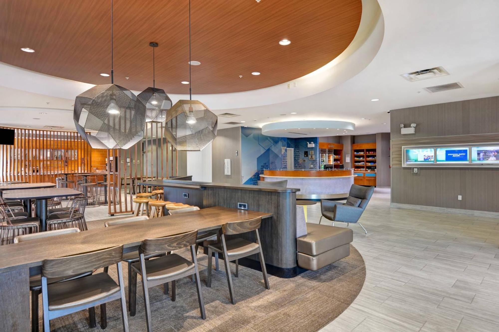 Springhill Suites By Marriott Cincinnati Midtown Zewnętrze zdjęcie