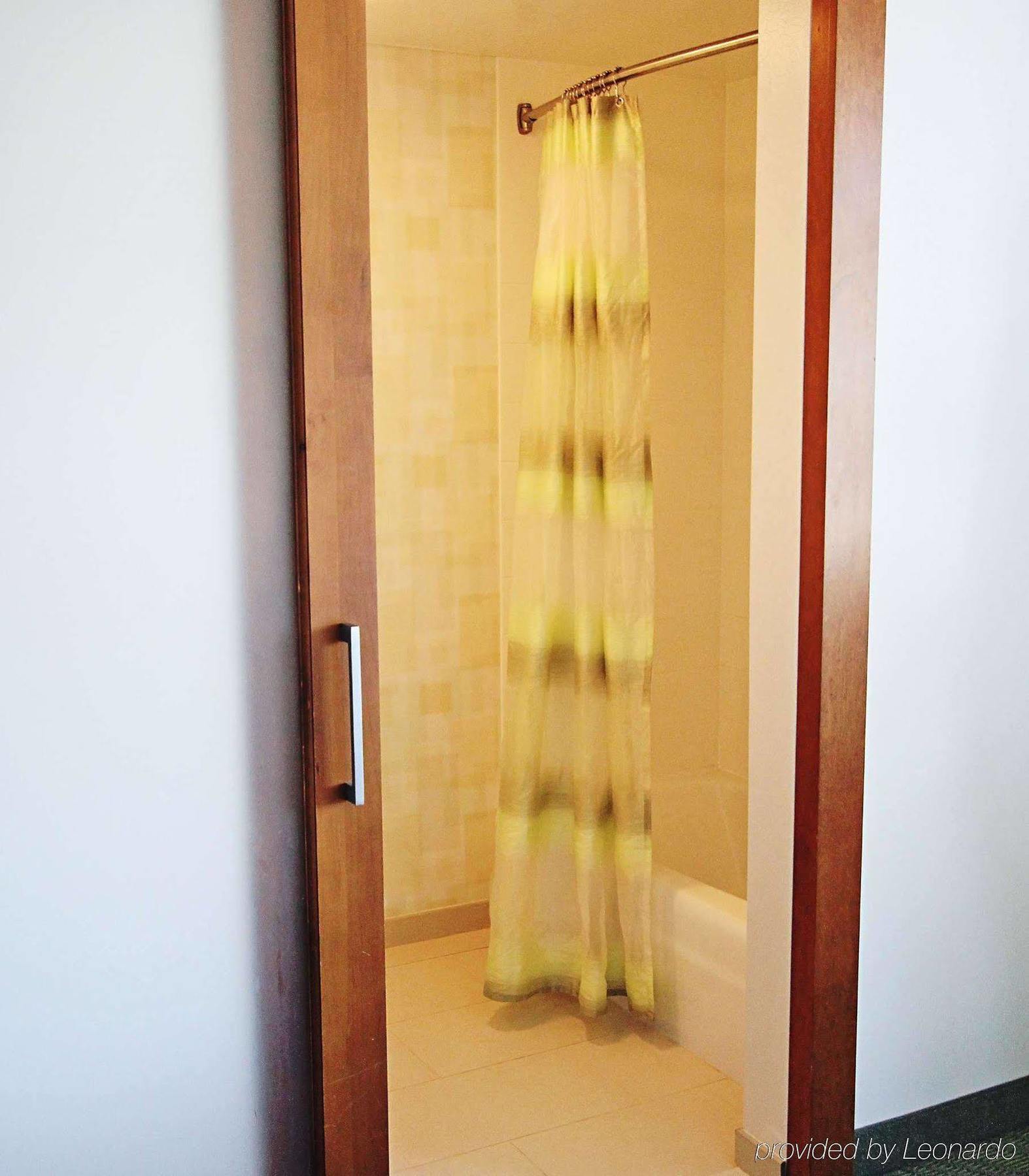 Springhill Suites By Marriott Cincinnati Midtown Zewnętrze zdjęcie
